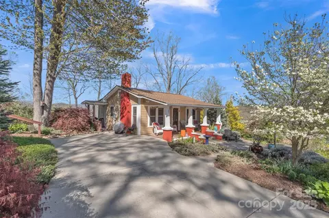 34 Pinson Trl, Lake Junaluska, NC 28745