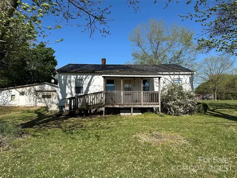 5364 Millersville Rd, Taylorsville, NC 28681