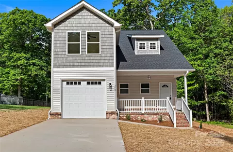 5064 Joyce Ave, Winston Salem, NC 27106