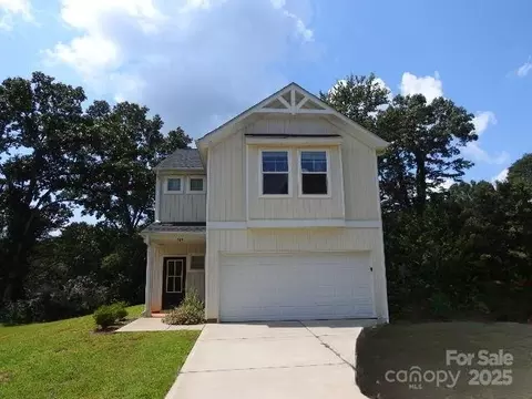 719 N Kelly St, Statesville, NC 28677