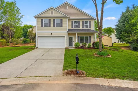 2624 St Helena Ct, Fort Mill, SC 29715