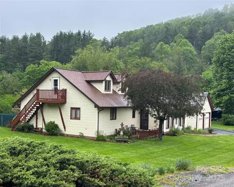 137 Clint Lewis Rd, Boone, NC 28607