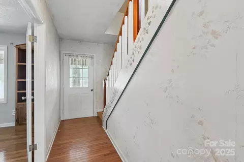 Entry Way - 137 Clint Lewis Rd, Boone, NC 28607 photo 3 of 3