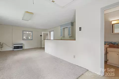 Living - 137 Clint Lewis Rd, Boone, NC 28607 photo 8 of 8