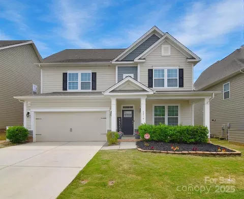 2014 Burton Point Ct, Waxhaw, NC 28173