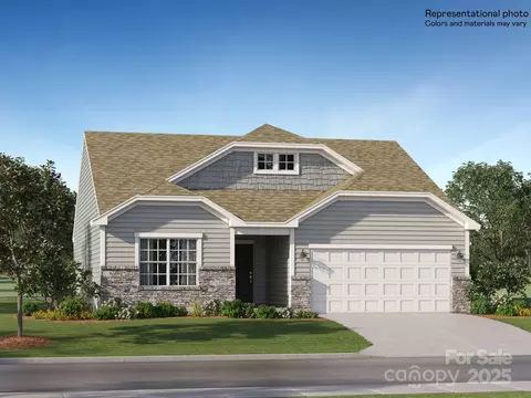 1613 Spring Lot Dr, Edgemoor, SC 29712