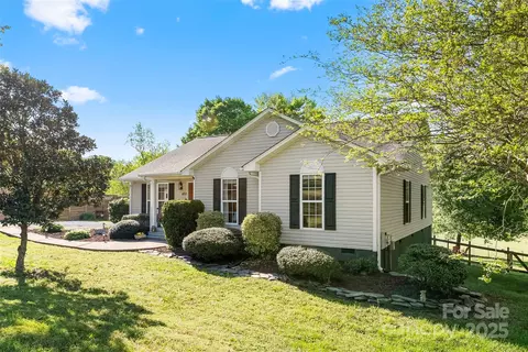 459 Cramerton Rd, Gastonia, NC 28056