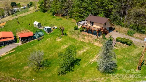 21 Barkers Ln, Clyde, NC 28721 photo 14