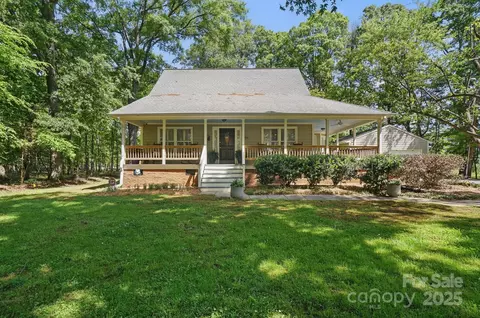 Sledge Road, Charlotte, NC 28278