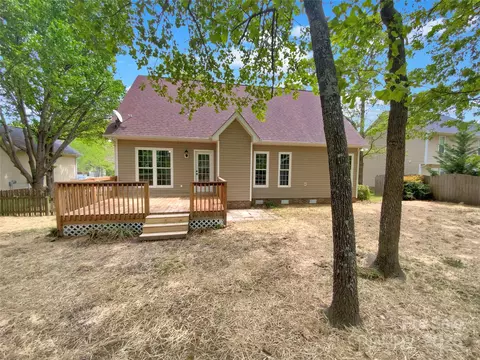 Exterior - 1625 Winthrop Ln, Monroe, NC 28110 photo 3 of 3