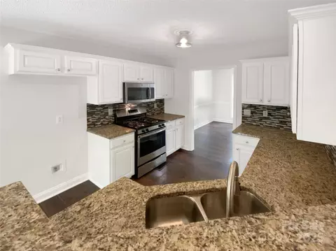 Kitchen - 1625 Winthrop Ln, Monroe, NC 28110 photo 2 of 2