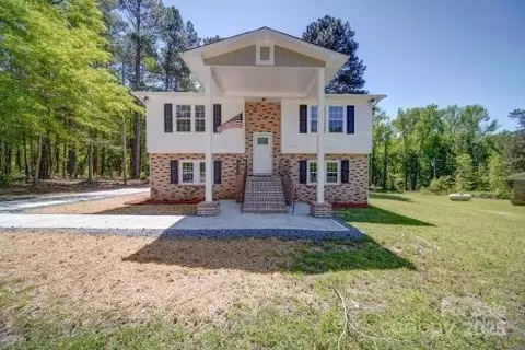 600 Burns St, Wadesboro, NC 28170