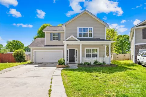 6418 Castlewynd Ct, Charlotte, NC 28212