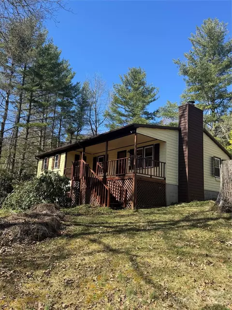 41 Willow Loop, Newland, NC 28657