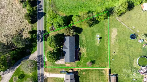5184 Swinging Bridge Rd, Conover, NC 28613