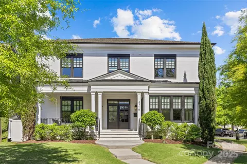 2316 Westminster Pl, Charlotte, NC 28207