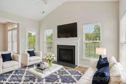 Living - 117 Pine Lake Dr, Monroe, NC 28110 photo 3 of 4