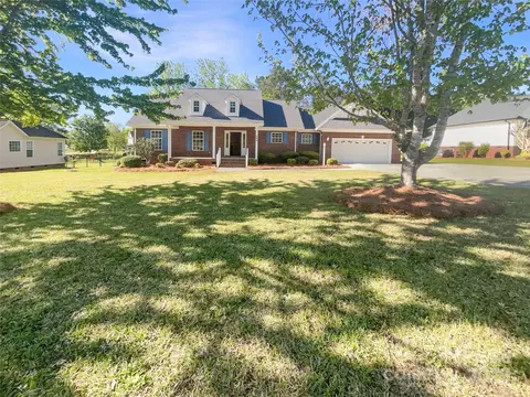 249 Arrowood Ave, Lancaster, SC 29720