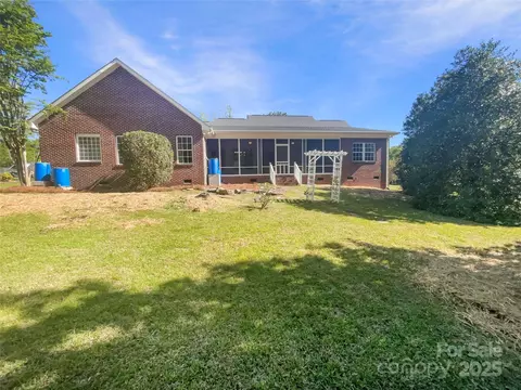 249 Arrowood Ave, Lancaster, SC 29720 photo 8