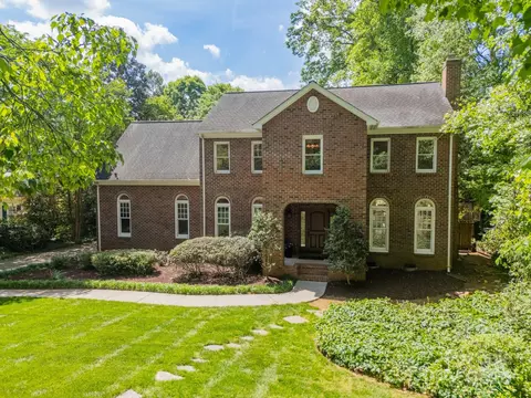 3233 Sunnymede Ln, Charlotte, NC 28209