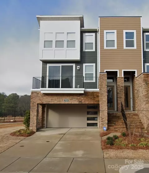 2520 Ensemble Ct, Charlotte, NC 28262