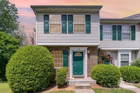 513 Lex Dr, Charlotte, NC 28262
