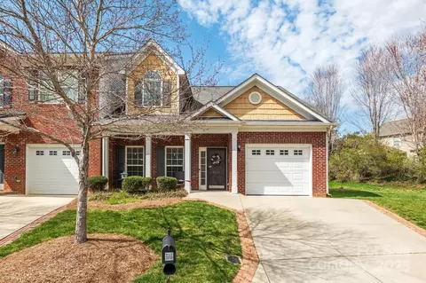 4015 Broadview Ln, Gastonia, NC 28056