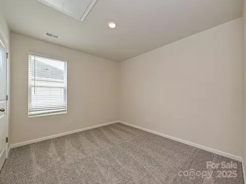 Bedroom - 1441 31st Ne St NE, Conover, NC 28613 photo 3 of 4