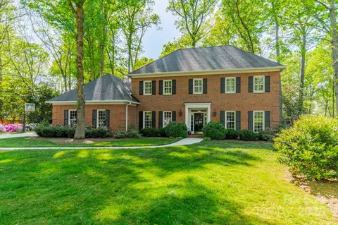 242 Beckham Ct, Charlotte, NC 28211