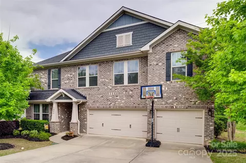 1446 Cilantro Ct, Tega Cay, SC 29708