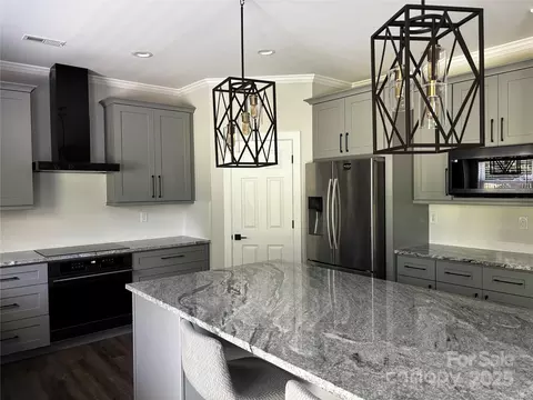 6518 Blackwood Ln, Waxhaw, NC 28173