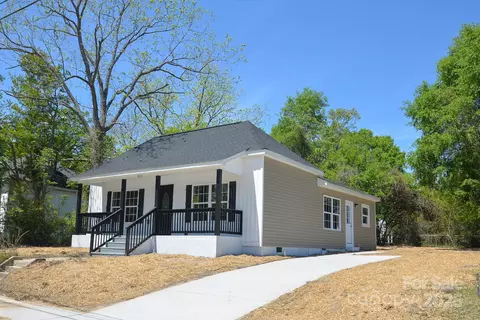 406 W Marion St, Kershaw, SC 29067