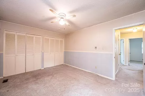 1025 Hefner Nw Dr NW, Conover, NC 28613 photo 31