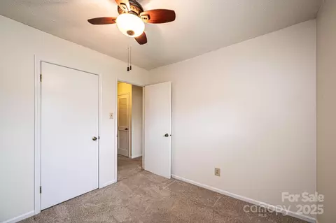 1025 Hefner Nw Dr NW, Conover, NC 28613 photo 36