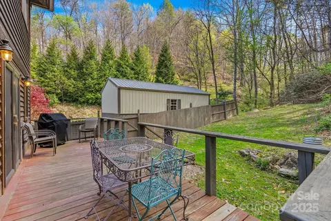 Exterior - 59 Skyway Dr, Marshall, NC 28753 photo 6 of 7