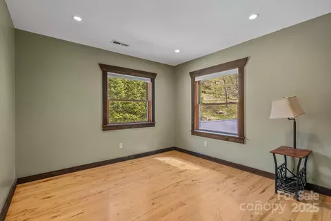 Bedroom - 59 Skyway Dr, Marshall, NC 28753 photo 3 of 4