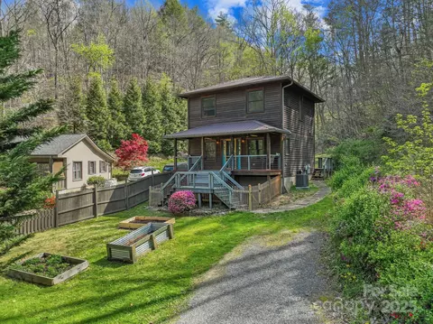 Other - 59 Skyway Dr, Marshall, NC 28753 photo 2 of 9