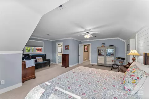 Bedroom - 136 Nc 126 Hwy, Morganton, NC 28655 photo 2 of 3
