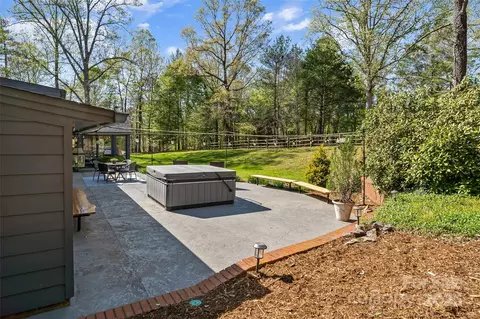Exterior - 136 Nc 126 Hwy, Morganton, NC 28655 photo 5 of 11