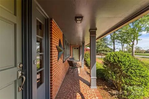 Exterior - 136 Nc 126 Hwy, Morganton, NC 28655 photo 1 of 11
