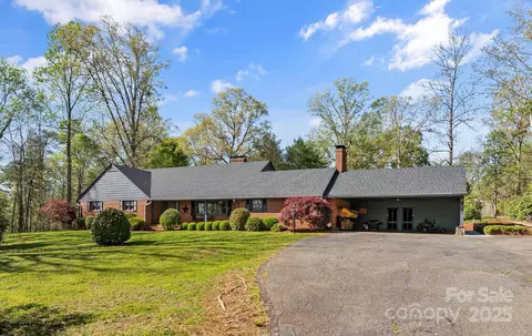 136 Nc 126 Hwy, Morganton, NC 28655