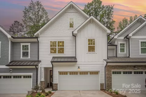 10528 Audubon Ridge Dr, Cornelius, NC 28031