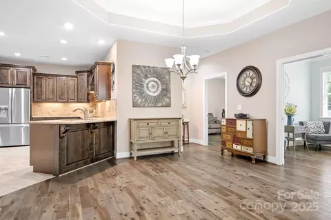 Entry Way - 2334 Sylvia Ct, Denver, NC 28037 photo 1 of 2