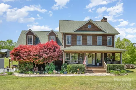5047 Victory Trl, Gastonia, NC 28056