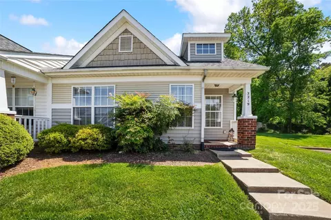 3219 Cottage Rose Ln, Rock Hill, SC 29732