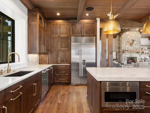 Kitchen - 61 Back Bone 203 Way #203, Sylva, NC 28779 photo 4 of 5