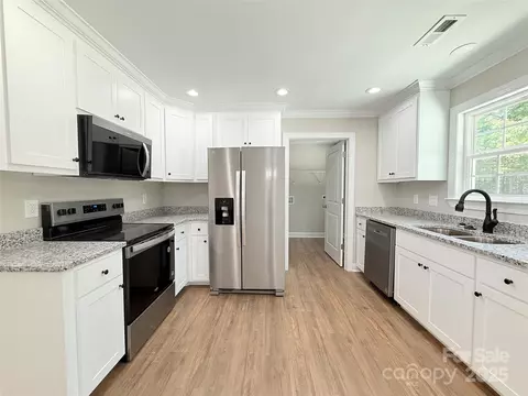 Kitchen - 296 Tram Rd, Lancaster, SC 29720 photo 2 of 3