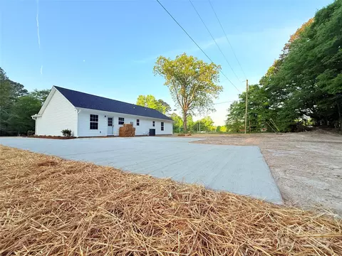Exterior - 296 Tram Rd, Lancaster, SC 29720 photo 7 of 7