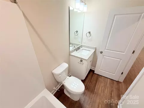 Bath - 288 Tram Rd, Lancaster, SC 29720 photo 2 of 5