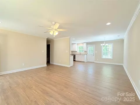 Living - 288 Tram Rd, Lancaster, SC 29720 photo 2 of 4